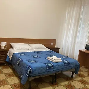  Alloggio in famiglia Interno 3